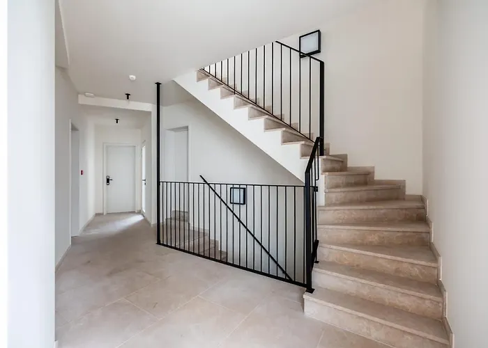 Huswell - Chic Duplex With High-quality Finishes In Center * Gante