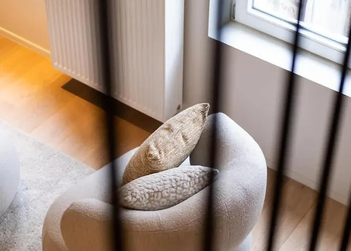 Huswell - Chic Duplex With High-quality Finishes In Center Gent